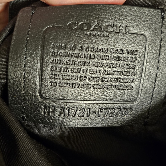 Coach Charlie Flap Messenger F72362 - Picture 3 of 8